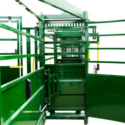 Arrowlock 88 Series Portable Cattle Chute, Alley & Tub
